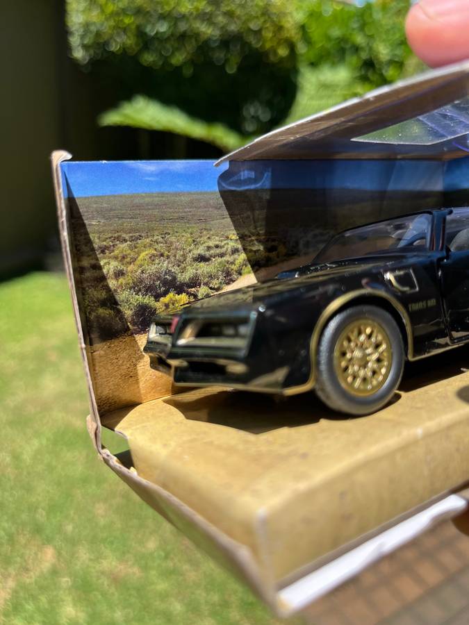 Jada 1/32 Smokey and the bandit