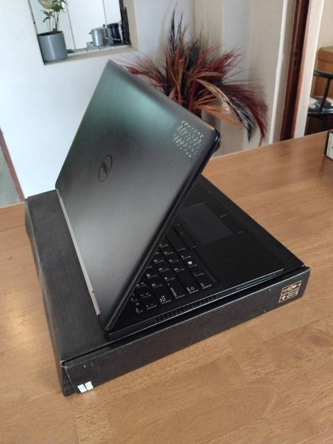 Dell Latitude E5570 i7 Laptop