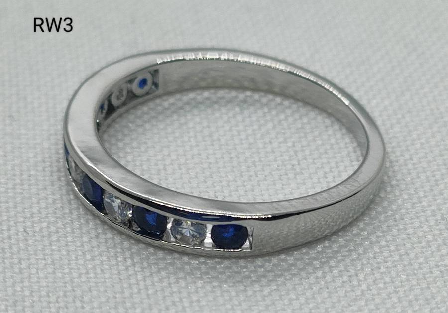 Dress ring - lab-created blue and white stones - size US 7 - lovely item