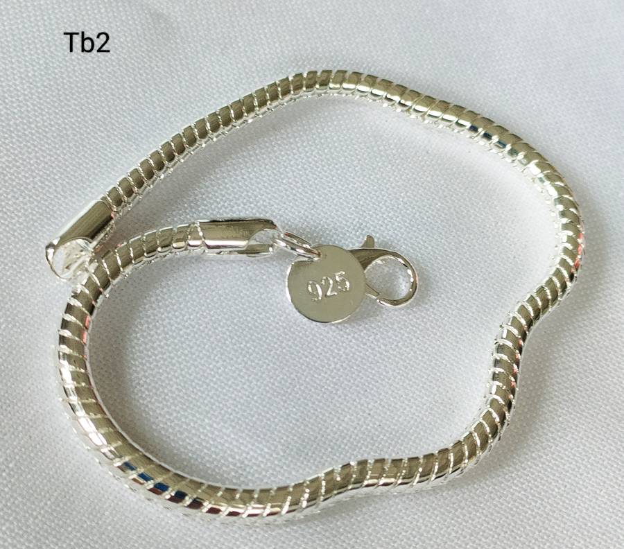 Silver bracelet - 925 stamp - length - 19 cm