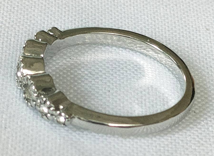 Dress ring - multiple lab-created white stones - size US 8