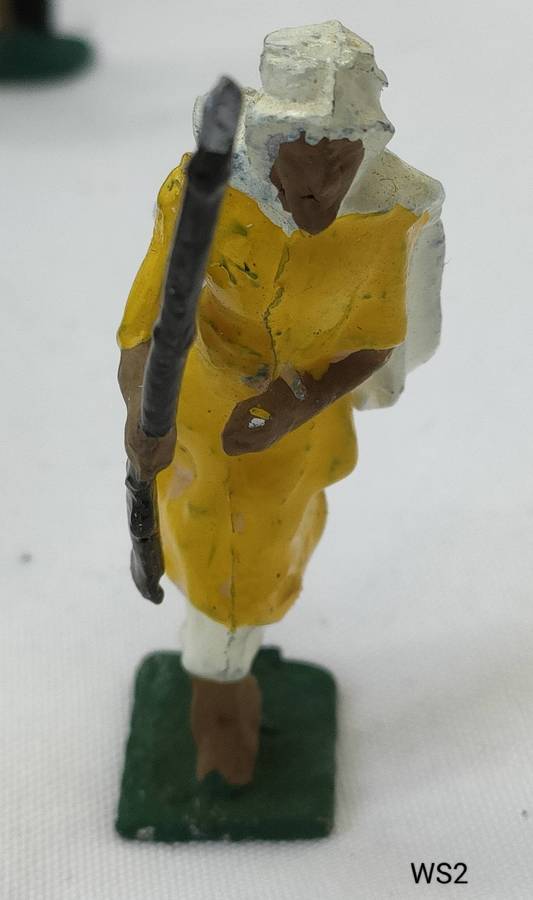 Gorgeous lead soldiers in a set of 14 - top condition - lot 2 of 6