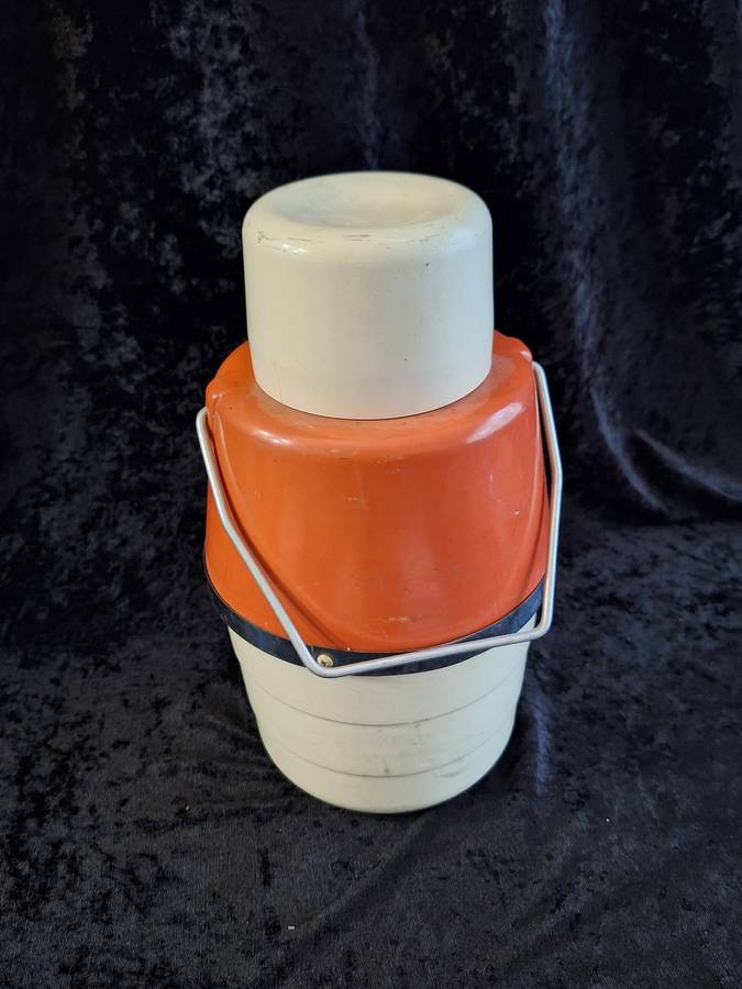 Vintage 1950's Mascot Insulated Cooler Bottle