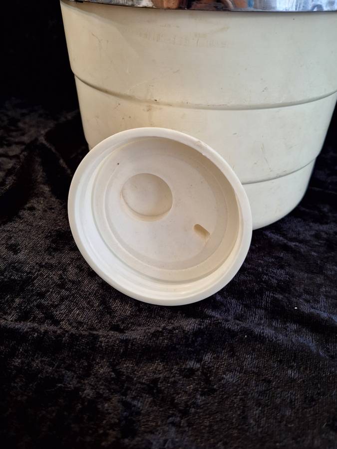 Vintage 1950's Mascot Insulated Cooler Bottle