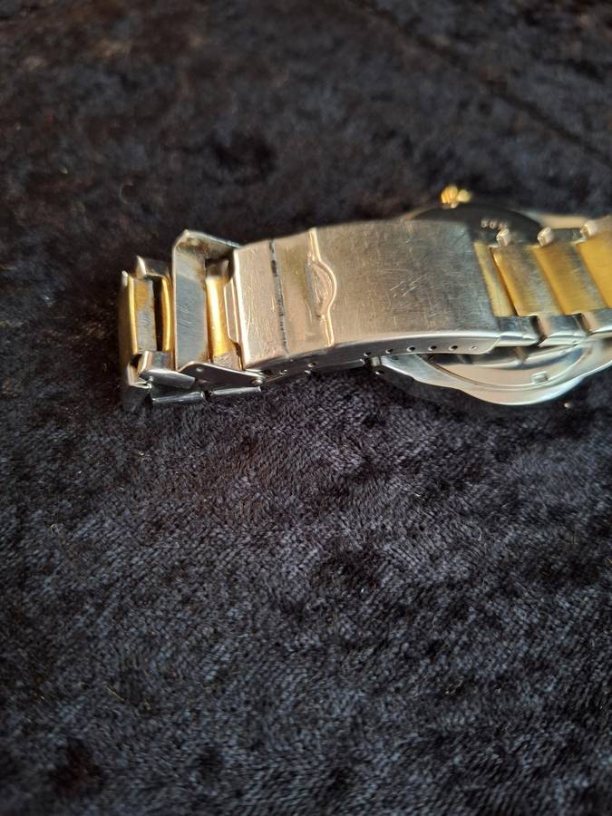 Tempo Men's Wristwatch - 50 Meters Water Resistant.