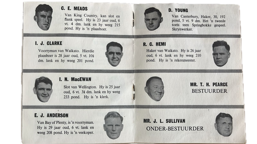 1960 All Blacks in South Africa Magazine & Pocket Book Guide, details below