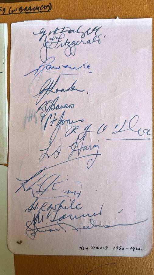 1950-1970 All Blacks 22 Original Signatures, details below