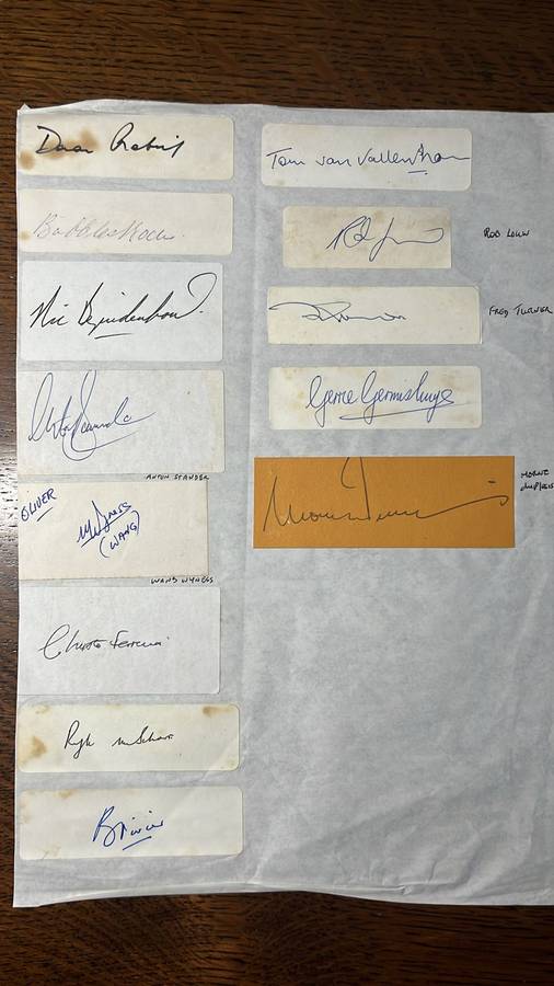 Original Signatures of 13 Springboks, details below