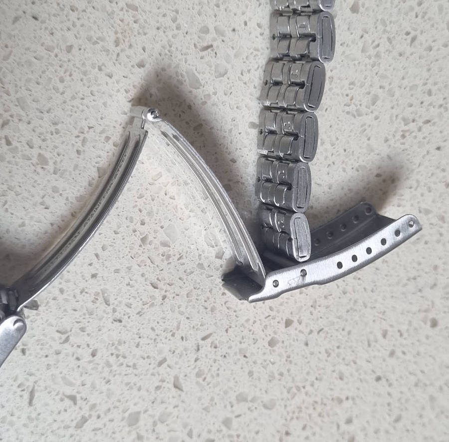 ### Citizen Automatic watch medium wrist fit like new ###