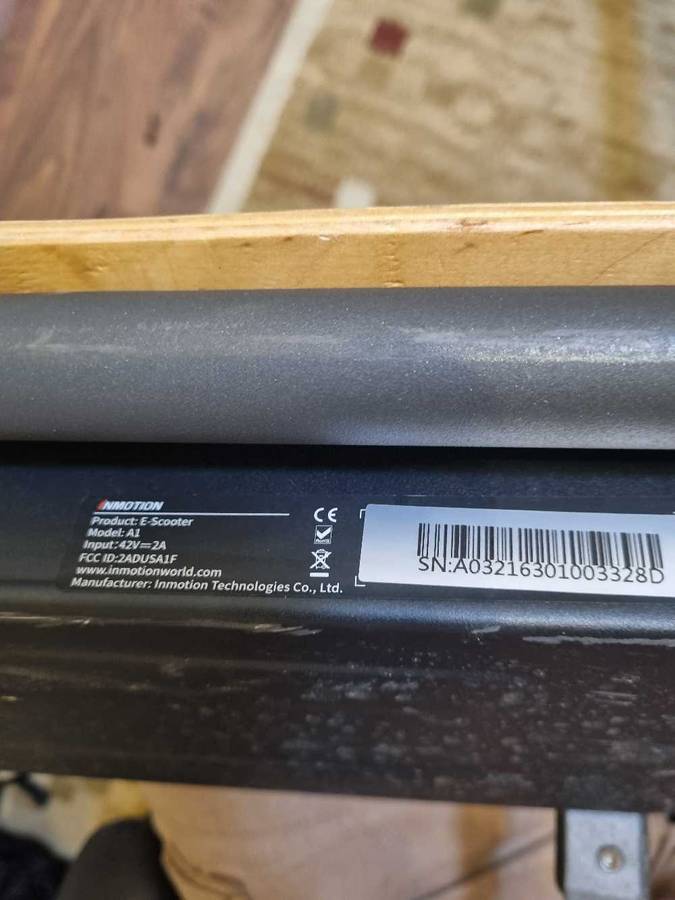 ## Inmotion A1 Electric Scooter with charger, not used much at all ##