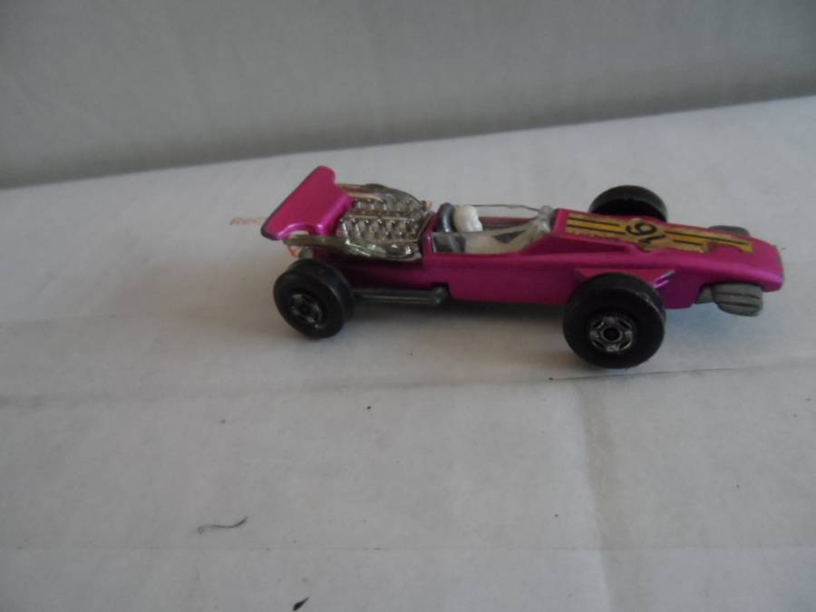 Matchbox Superfast 34 Formula 1 Racer- RN 16