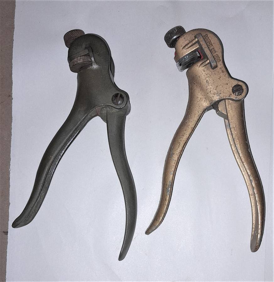 2 Sawsets - Esclipse No 77 & Japanese Somax No 250