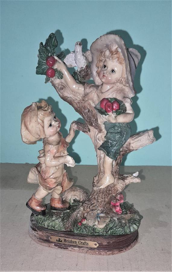A Vintage Muizhen Craft - As per pictures