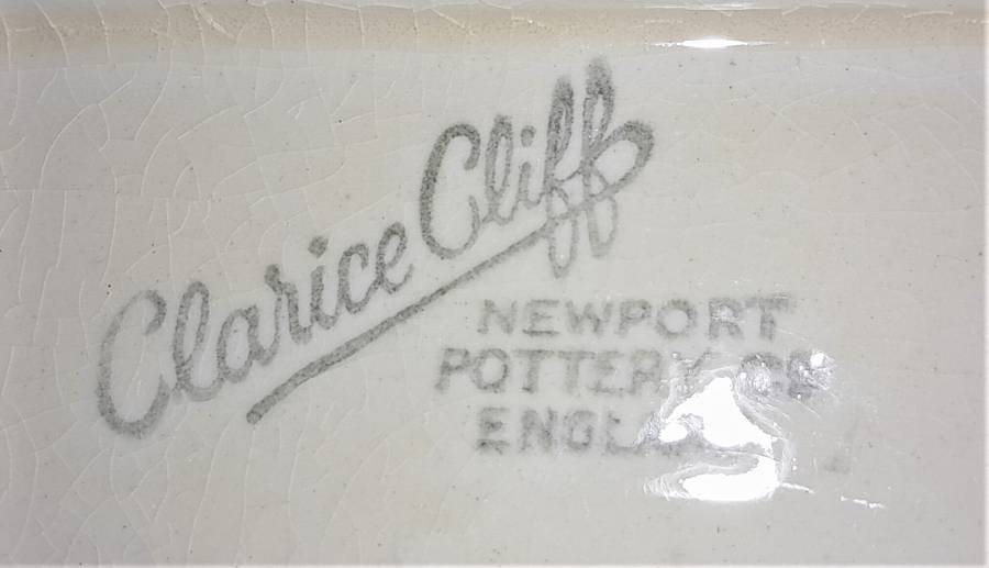 Clarice Cliff Corn Dish x2 -Newport Potteries -Moulded Corn Design  - As per pictures - bid per dish