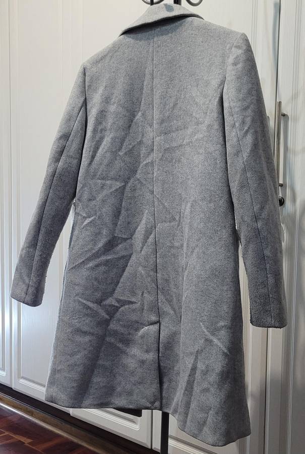 Stunning grey coat (EUR 38 / UK10)