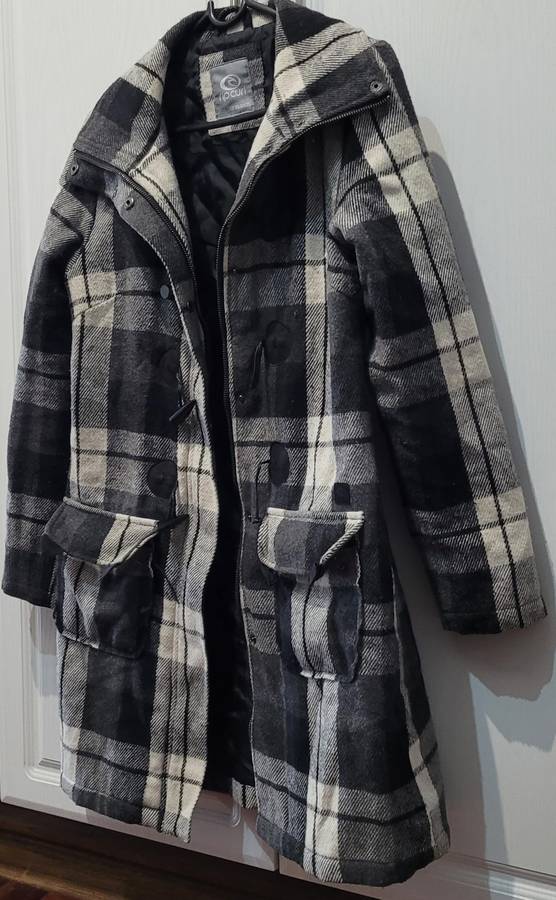 Ripcurl ladies coat (Size S/M)