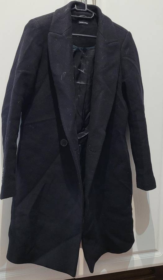 Black coat (Size M/L)