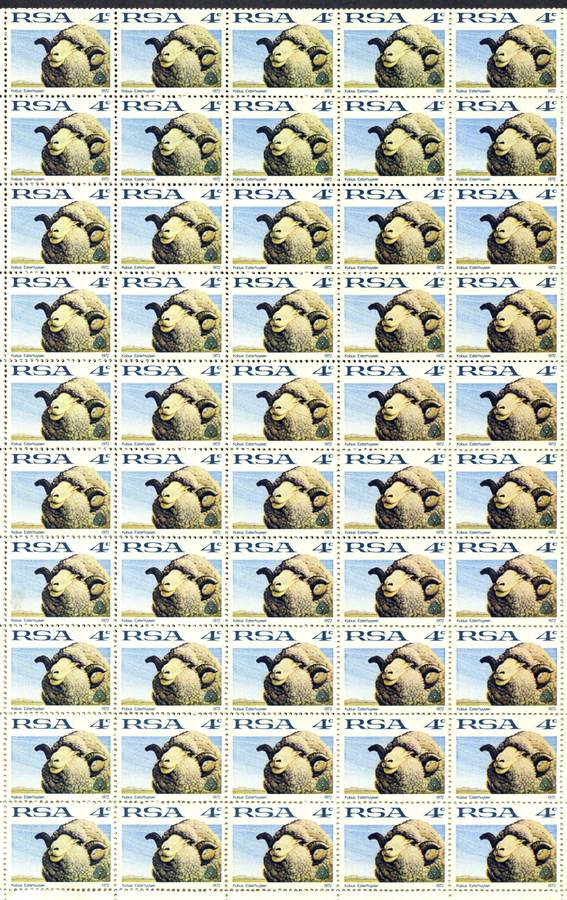 RSA - 4c Sheep - Full Sheet of 100 Folded in Half - 1972 - MNH