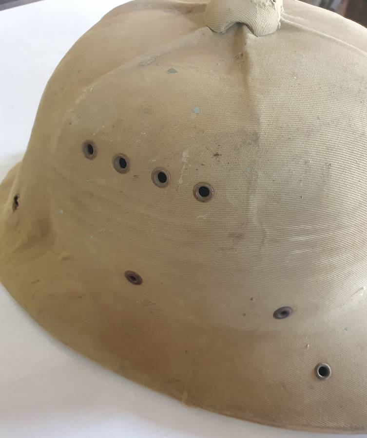 WW11  Hawley Canadian  pith helmet. (120 + ITEMS ON THIS AUC)
