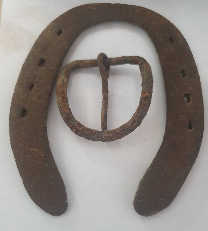 16 X  ANGLO BOER WAR ARTIFACTS .SALVAGED  FROM GENERAL WYAND MALAN FORTS RICHMOND. VEGKOP.