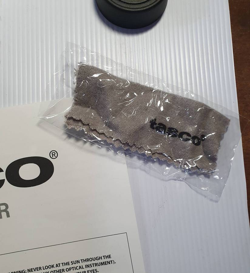 TASCO ES 10X42 BINOCULARS . AS GOOD AS NEW.