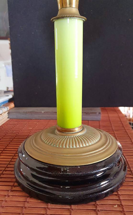 VICTORIAN GREEN VASELINE GLASS OIL LANTERN. C1870s. 700mm HIGH.