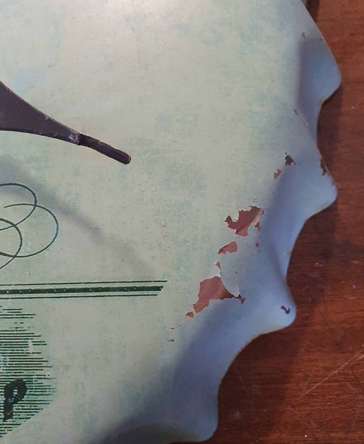 VINTAGEJACK DANIELS   HUGE EMBOSSED METAL BOTTLE LID SHAPE WATCH. 360mm DIA.