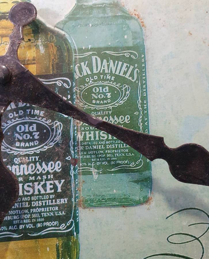 VINTAGEJACK DANIELS   HUGE EMBOSSED METAL BOTTLE LID SHAPE WATCH. 360mm DIA.