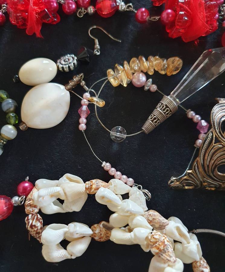 65 Pieces High End Jewellery