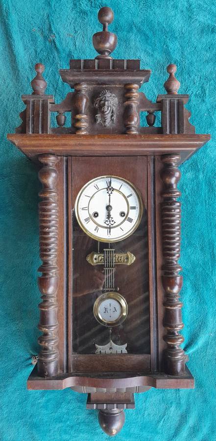 Vintage GLORIA Wall Clock -- Working