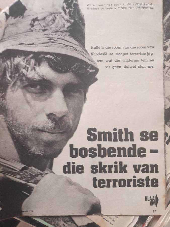 Groot versameling van DIE TRANSVALER en ander politieke nuus uitknipsels en Artikels, Bosoorlog ens.