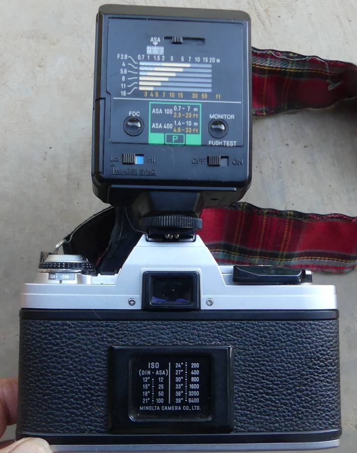 Minolta x-300 35mm Camera with Auto Zoom lens and Flash