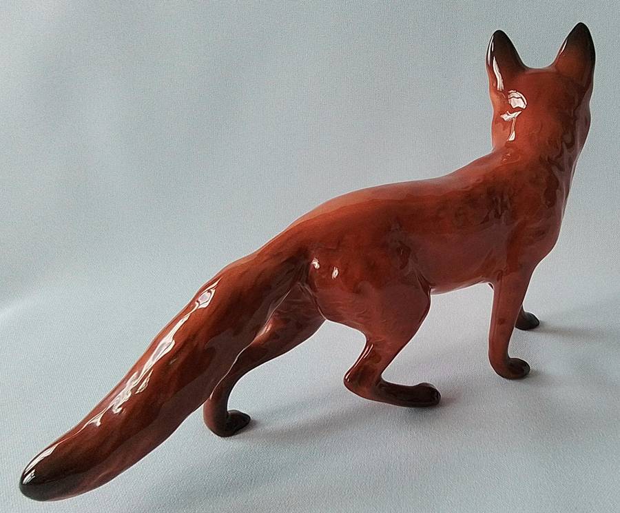 Beswick  vintage porcelain Fox Figure
