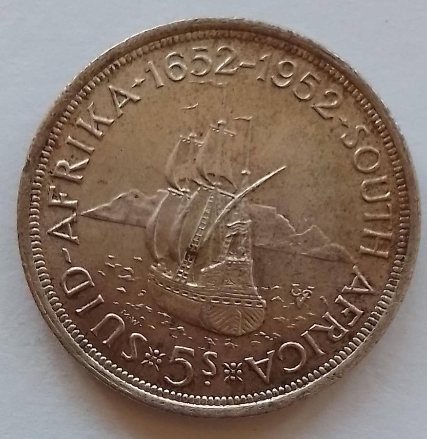 1652  -  1952  Union of SA Crown   /  5 Shilling [ C25]