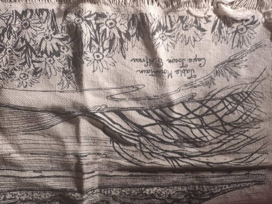 Cotton Cloth with Print of Table Mounrain