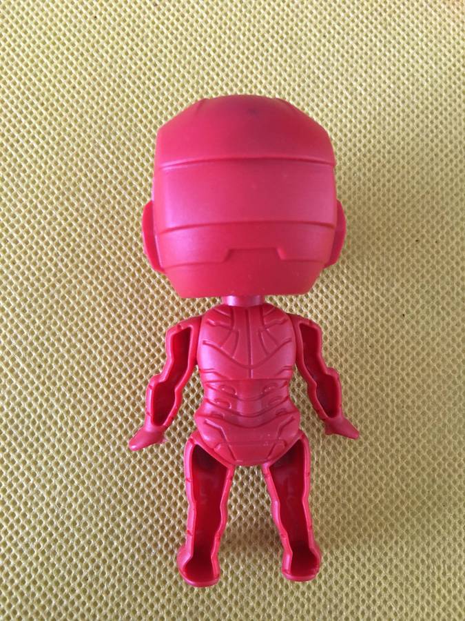 LOVELY IRON MAN / DOLL / FIGURE - 8 CM TALL