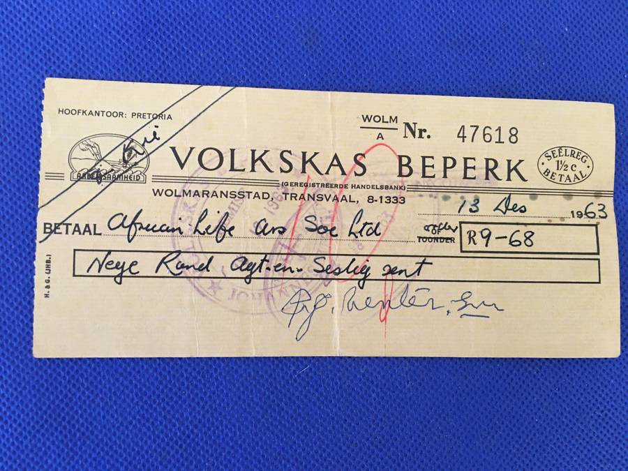 SOUTH AFRICA R2  LOT /  GERHARD DE KOCK BANK NOTE  VOLKSKAS CHEQUE / PEACE TALKS PHONE CARD ETC