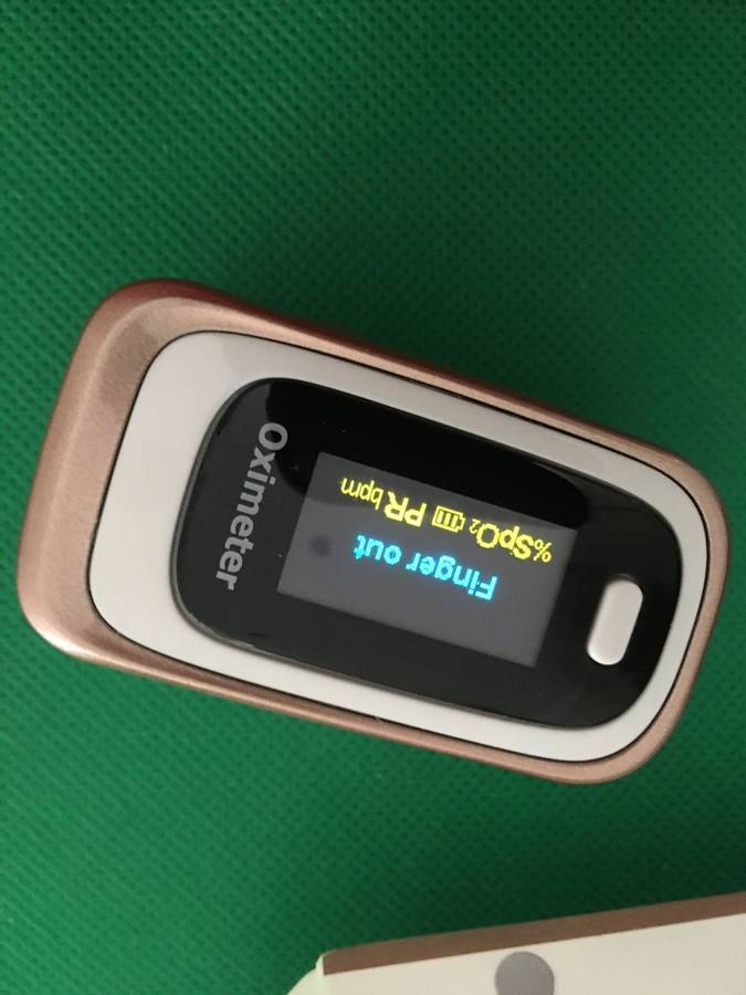 ZAC U RATE PULSE AND OXYGEN  FINGER OXYMETER  AND FREE PULSE METER 2 ITEMS