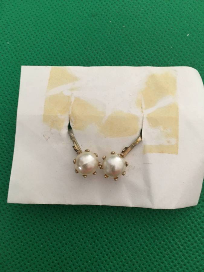 LOVELY VINTAGE EARRINGS