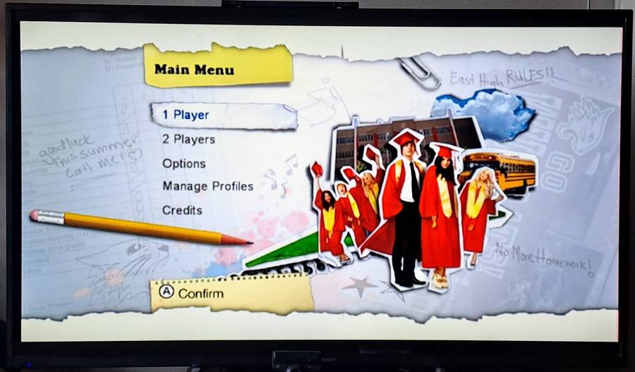 Nintendo Wii (Black & White) Console, games and HDMI Bundle