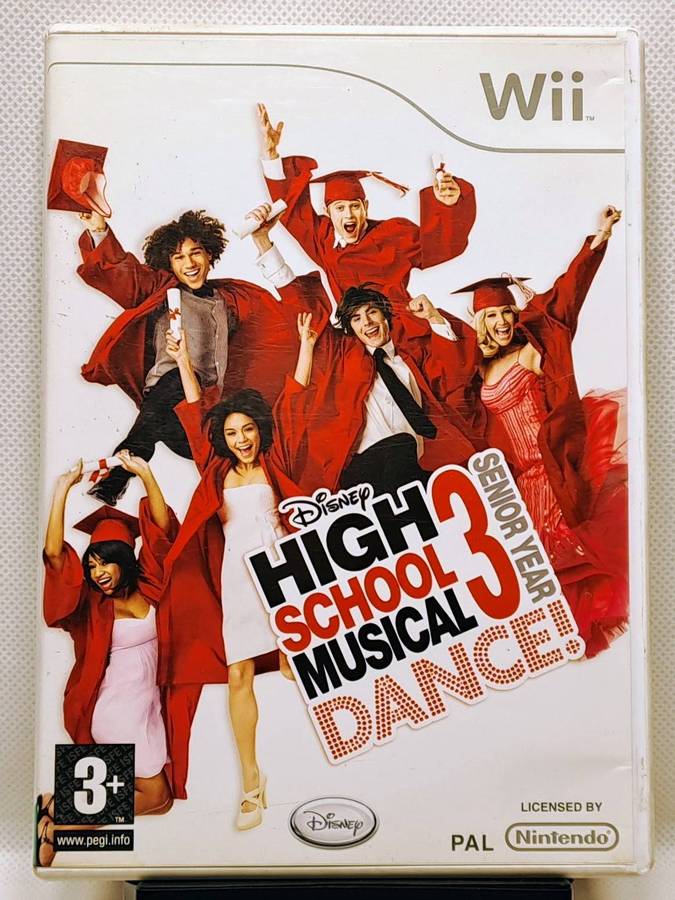 Nintendo Wii (Black & White) Console, games and HDMI Bundle