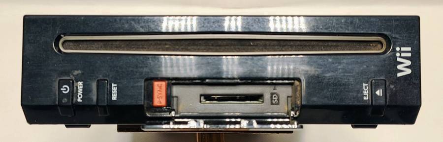 Nintendo Wii (Black & White) Console, games and HDMI Bundle