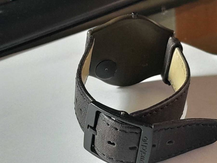 Vintage Swatch Skin Desertic, 1997. Ultra thin and feather light. 3.5 mm Thick!