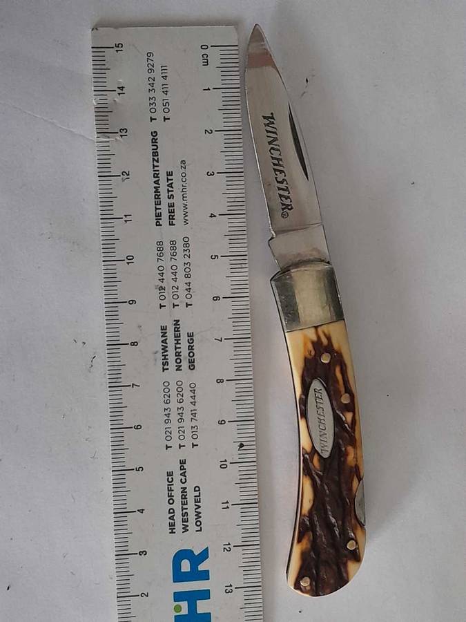 Winchester Pocket Knives.