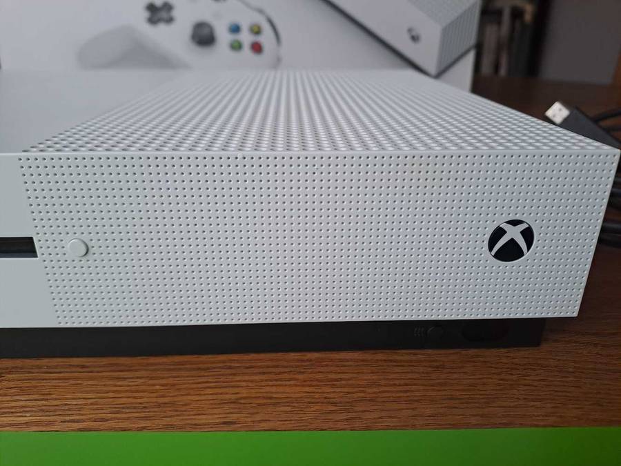 XBOX ONE S