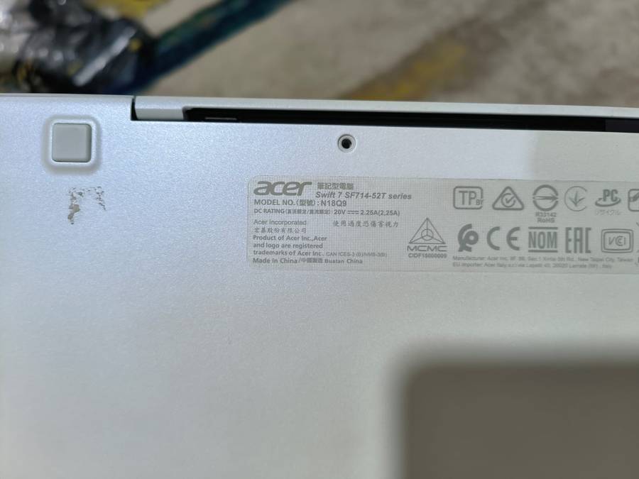 Acer Swift Business laptop | 8th Gen i7 Monster | For Spares or Repairs