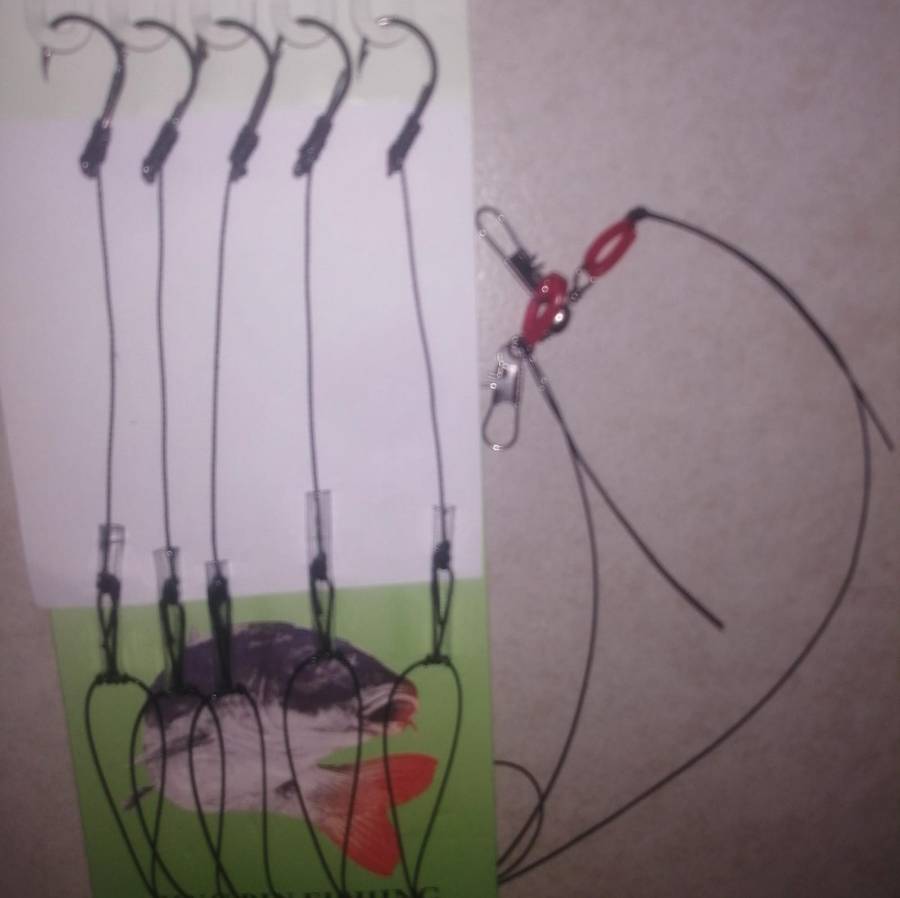 Carp Kit multifunctional 5 Piece strop, made with 5 x size 12 hooks