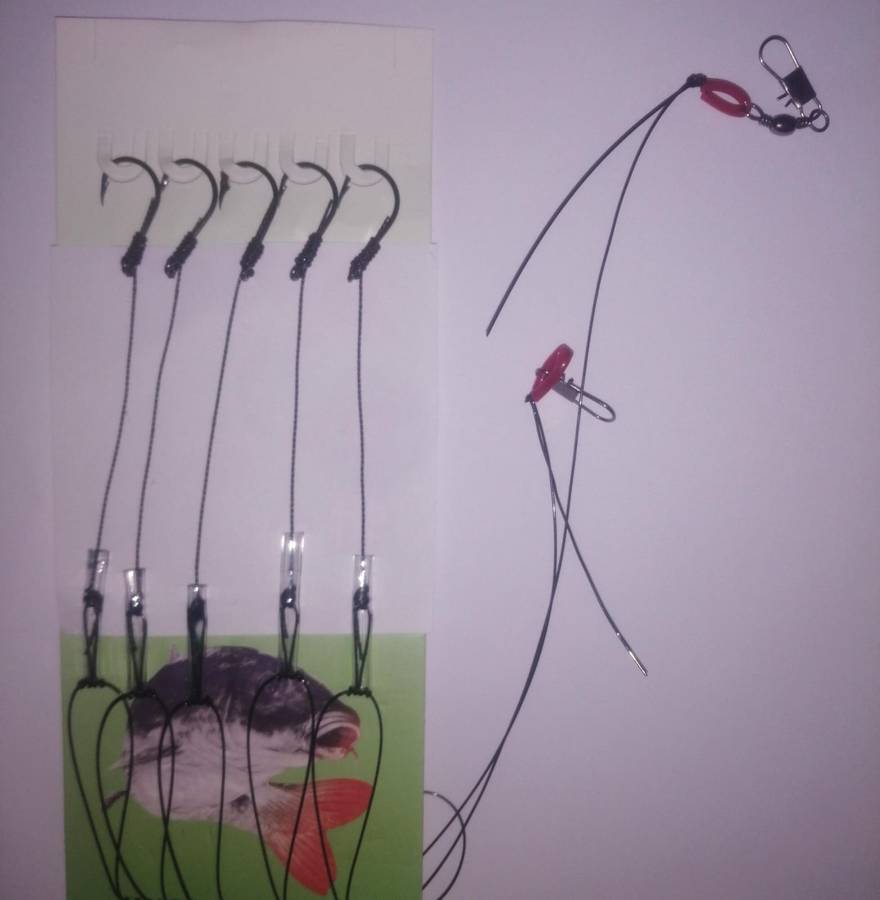 Carp Kit multifunctional 5 Piece strop, made with 5 x size 12 hooks