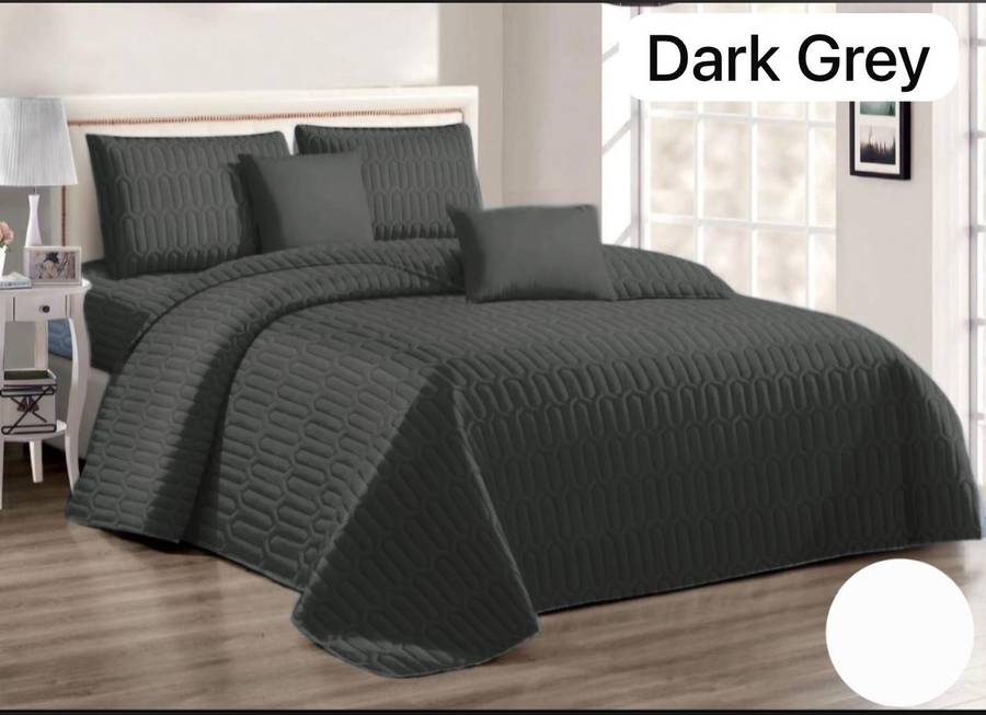 5Pc Dark Grey Queen Set, 1 Bedspread, 2 Standard + 2 Continental pillow cases
