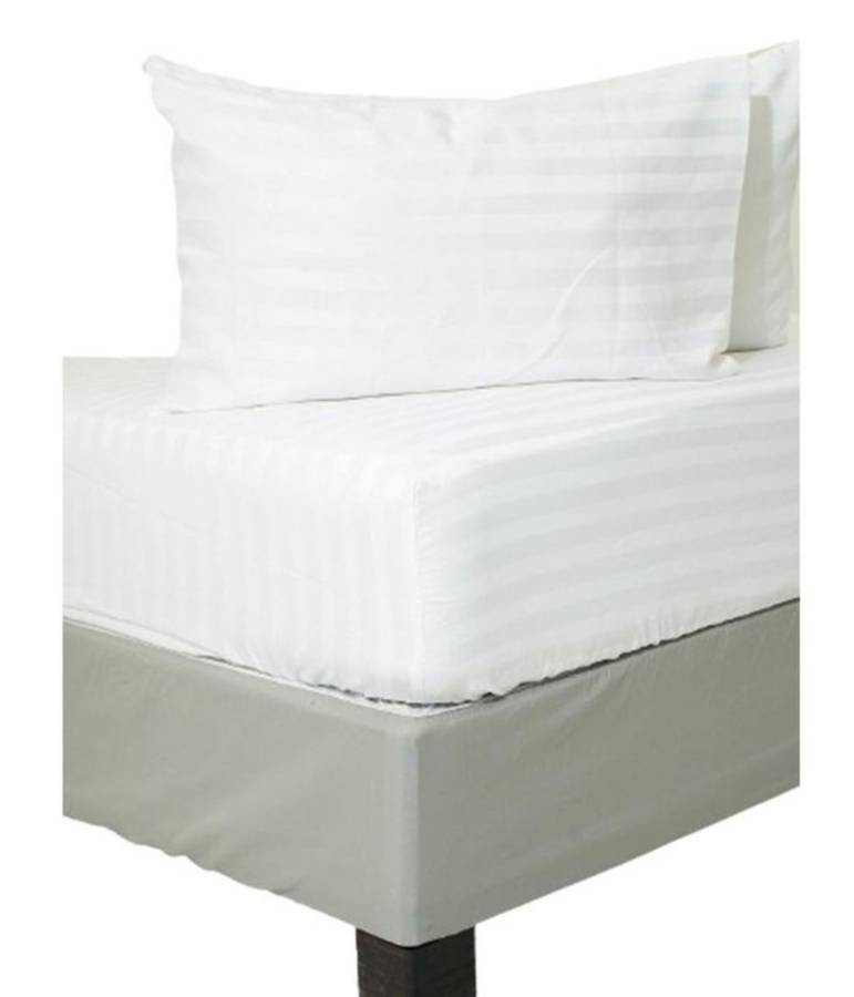 4Pc King Sheet Set, includes 1 Flat sheet, 1 Fitted sheet and 2 Standard pillow cases, White Lined